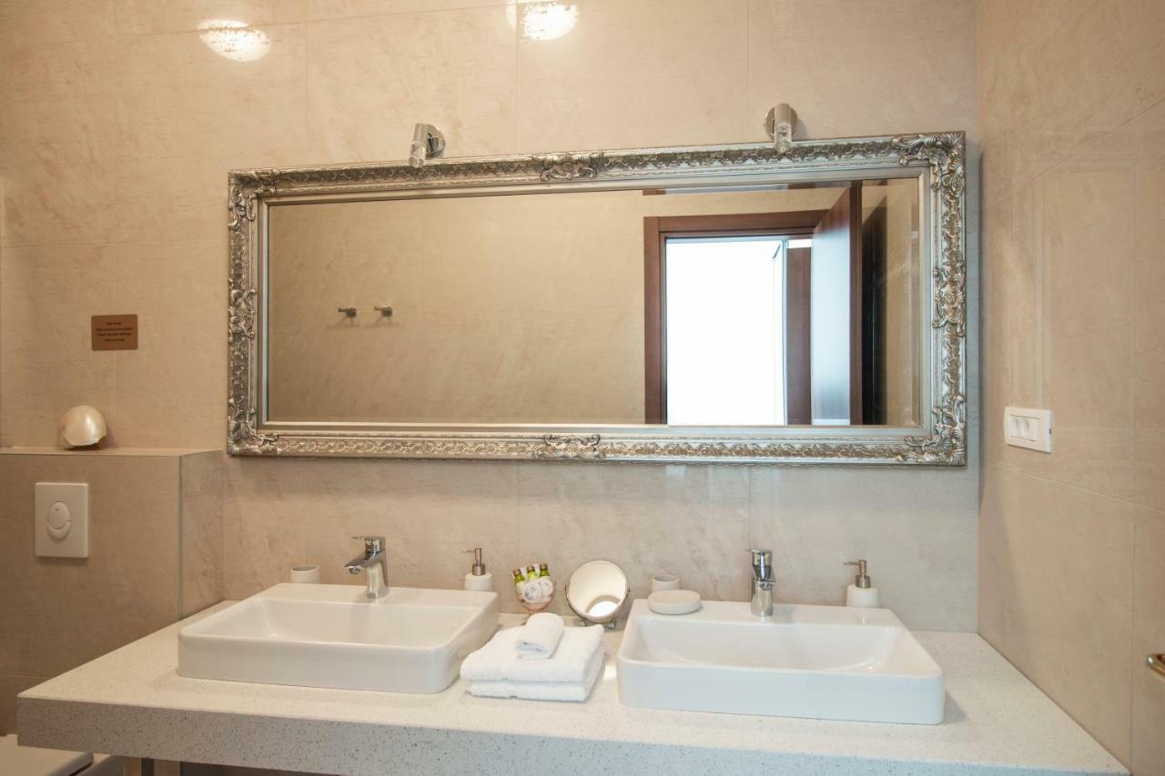 Stone House Buljanovic Appartement Sali Buitenkant foto